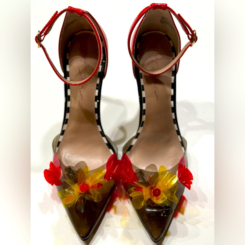 Betsey Johnson red with black white heel floral